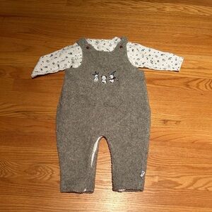 Cutest 2 Piece Fleece Gray Baby Overalls with Snowman Design Size 18 M